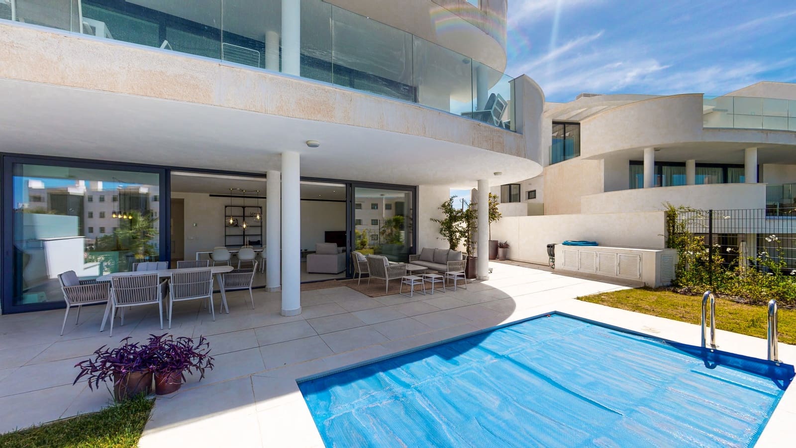 3 bedroom Apartment for sale in Fuengirola with pool garage - € 795,000 (Ref: 9085126)