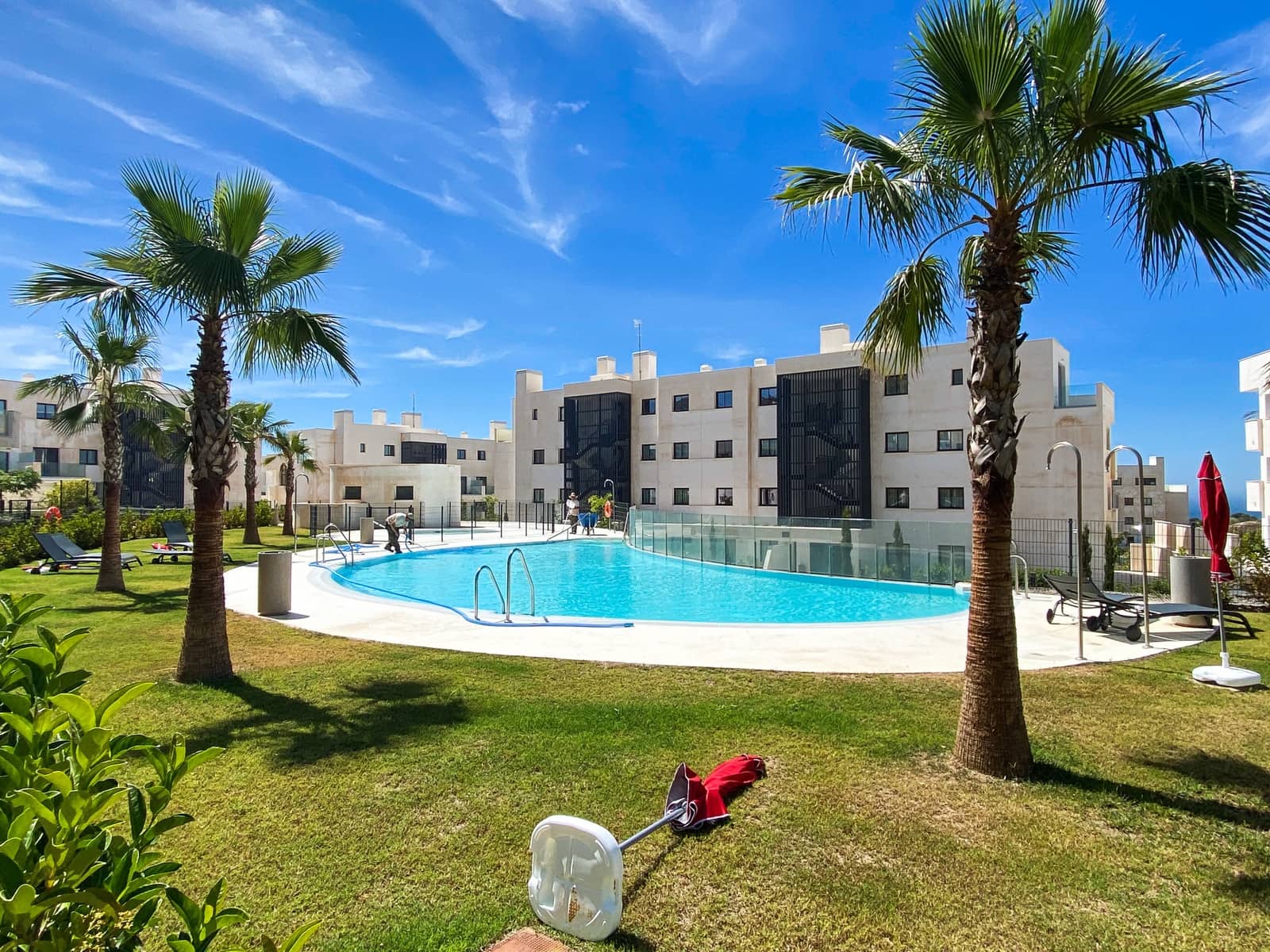 3 bedroom Apartment for sale in Fuengirola with pool garage - € 795,000 (Ref: 9085126)