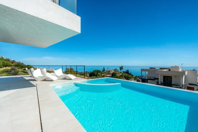 4 sypialnia Willa na sprzedaż w Benalmádena z basenem garażem - 2 200 000 € (Ref: 9085128)