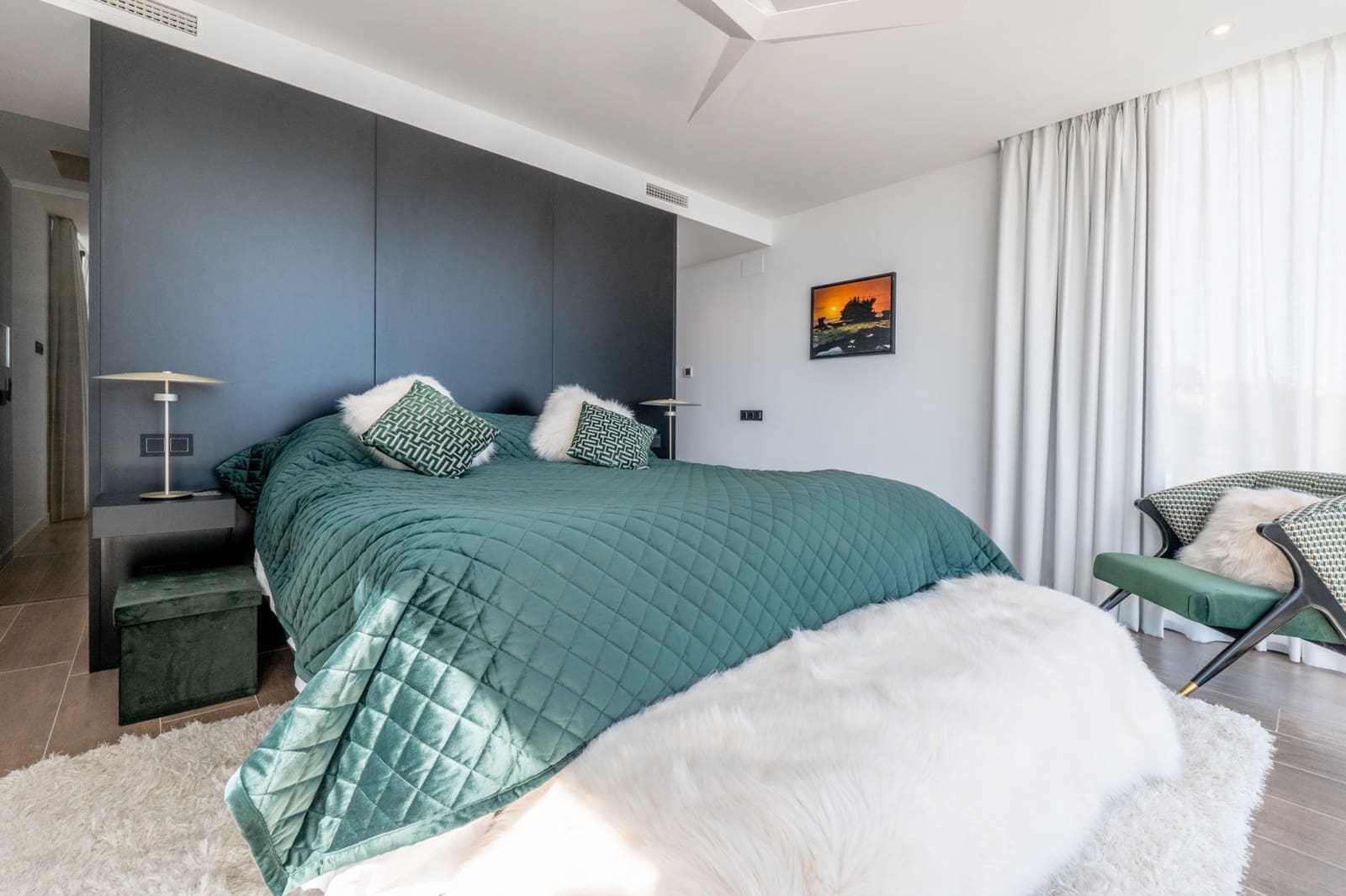 4 bedroom Villa for sale in Benalmadena with pool garage - € 2,200,000 (Ref: 9085128)