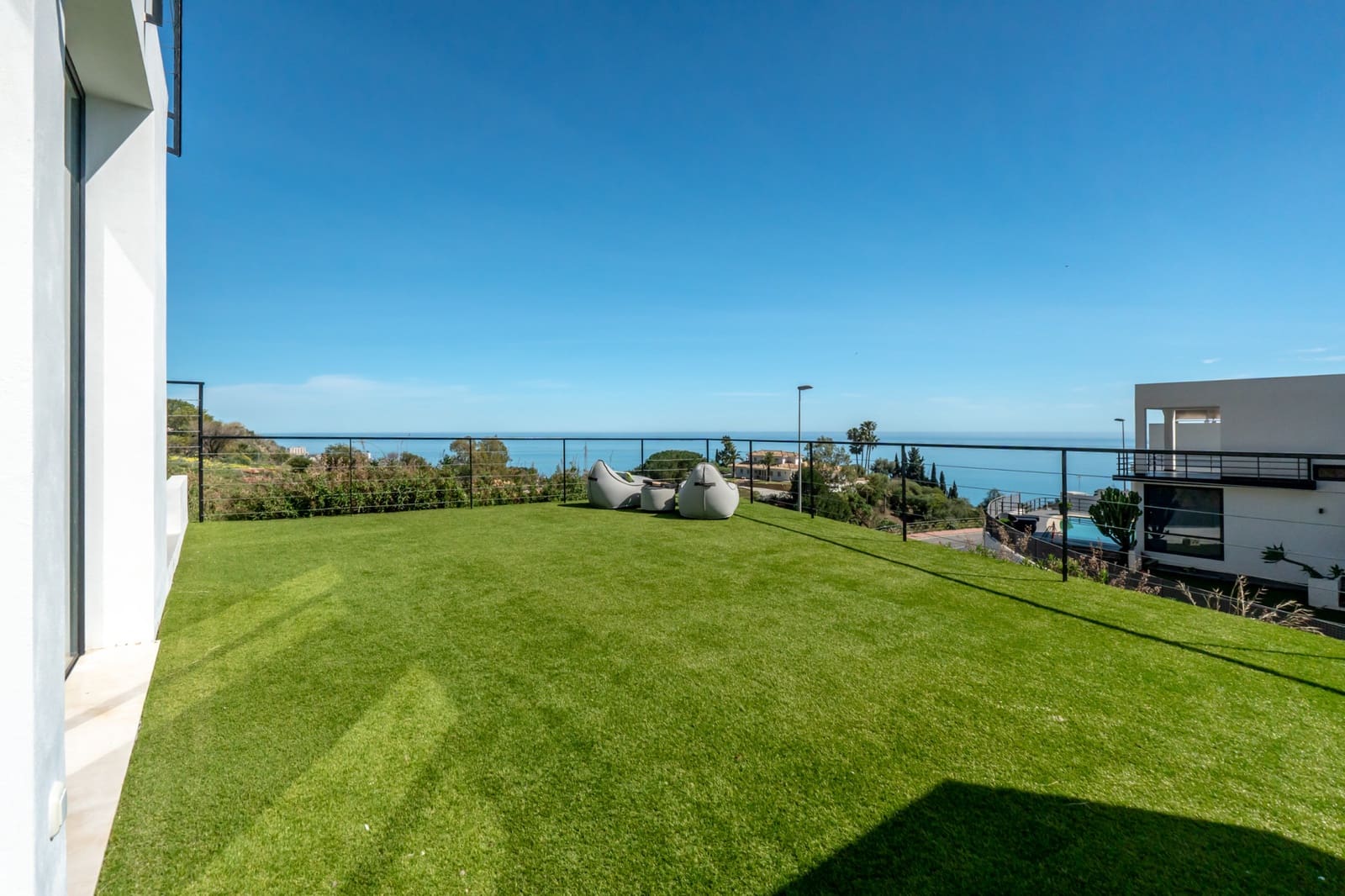 4 bedroom Villa for sale in Benalmadena with pool garage - € 2,200,000 (Ref: 9085128)