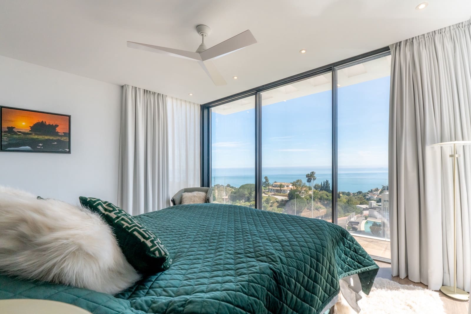 4 bedroom Villa for sale in Benalmadena with pool garage - € 2,200,000 (Ref: 9085128)