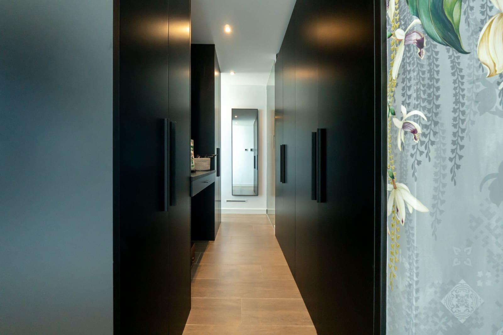 4 bedroom Villa for sale in Benalmadena with pool garage - € 2,200,000 (Ref: 9085128)