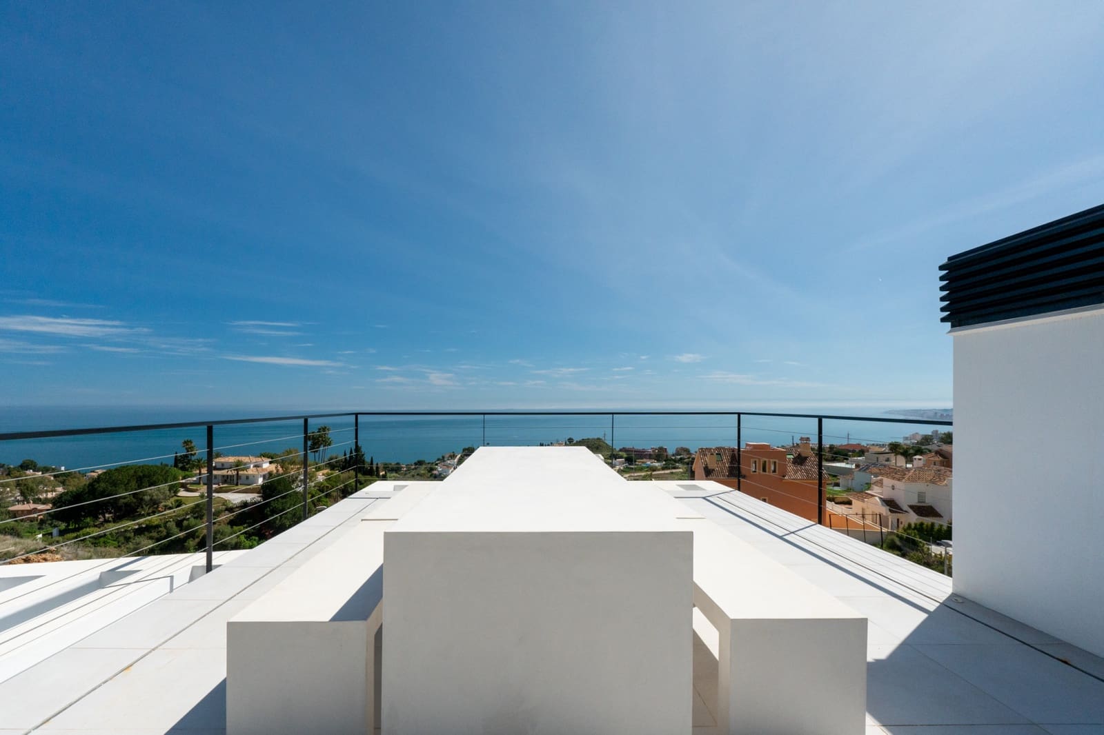 4 bedroom Villa for sale in Benalmadena with pool garage - € 2,200,000 (Ref: 9085128)