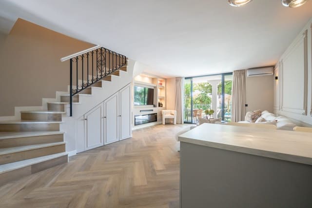 2 Zimmer Haus zu verkaufen in Mijas Costa, Mijas mit Pool - 435.000 € (Ref: 9089659)