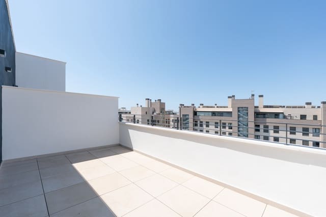 2 sovrum Takvåning till salu i Torremolinos med pool garage - 950 000 € (Ref: 9108557)