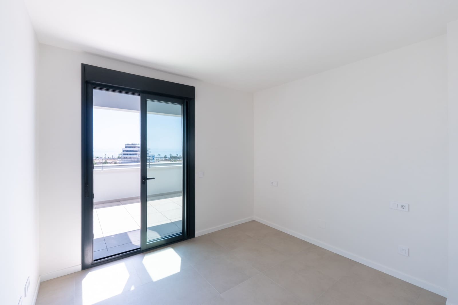 2 soveværelse Penthouse til salg i Torremolinos med swimmingpool garage - € 920.000 (Ref: 9108558)