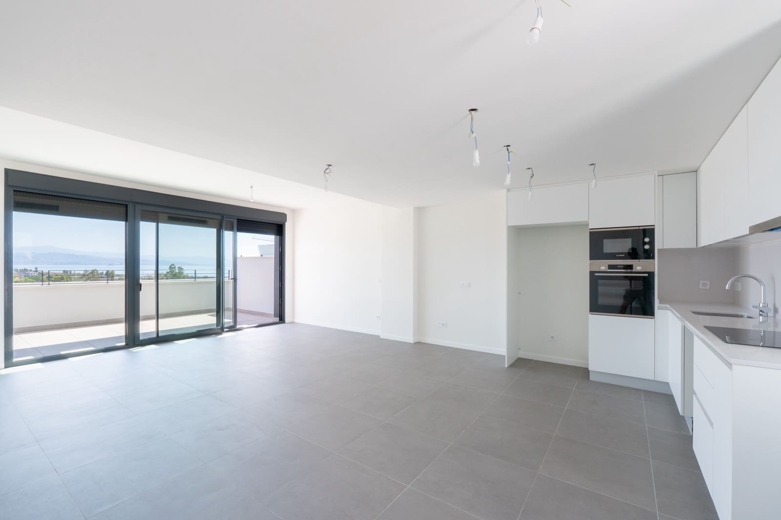 2 soveværelse Penthouse til salg i Torremolinos med swimmingpool garage - € 920.000 (Ref: 9108558)