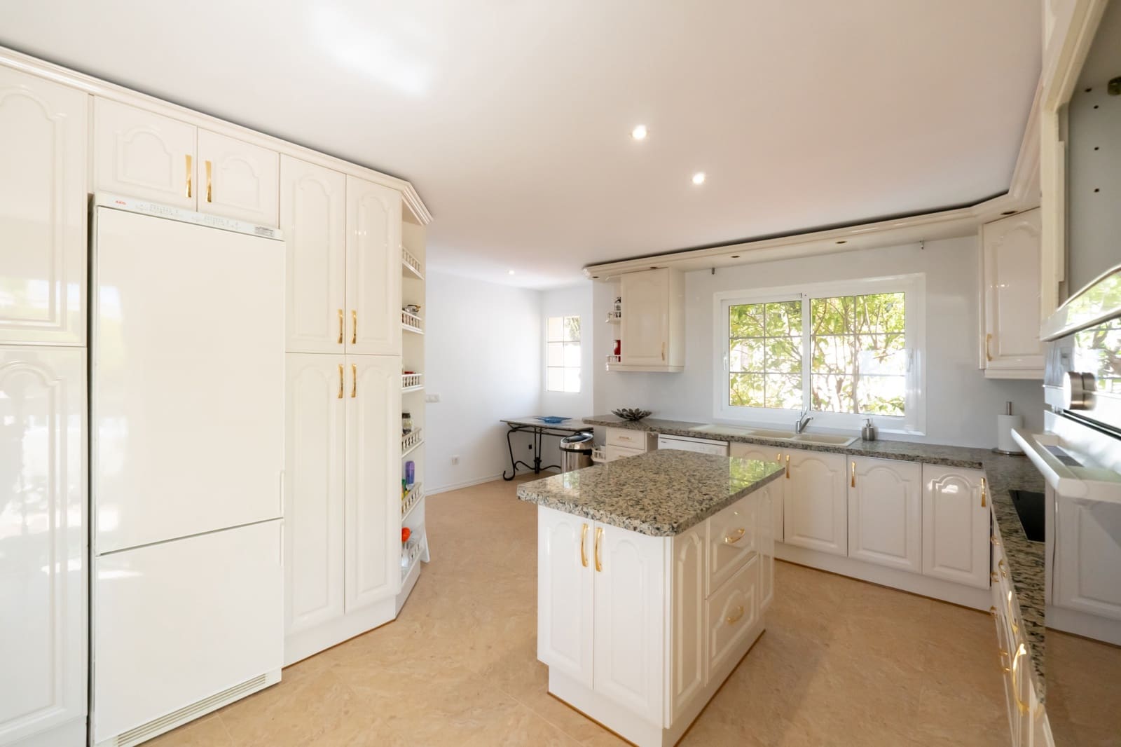 4 camera da letto Villa in vendita in Marbella con piscina garage - 2.490.000 € (Rif: 9115960)