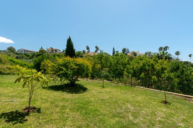 4 soverom Villa til salgs i Marbella med svømmebasseng garasje - € 2 490 000 (Ref: 9115960)