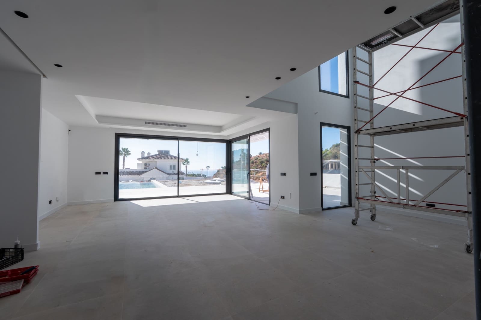 4 soveværelse Villa til salg i Mijas Costa med swimmingpool garage - € 1.939.000 (Ref: 9115962)