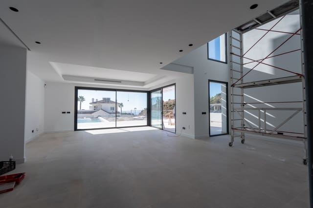 4 quarto Moradia para venda em Mijas Costa, Mijas com piscina garagem - 1 939 000 € (Ref: 9115962)