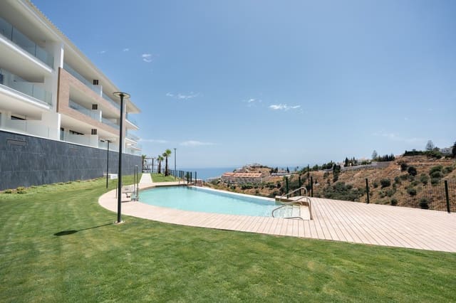 2 bedroom Apartment for sale in El Higuerón, Fuengirola with pool garage - € 545,000 (Ref: 9159335)