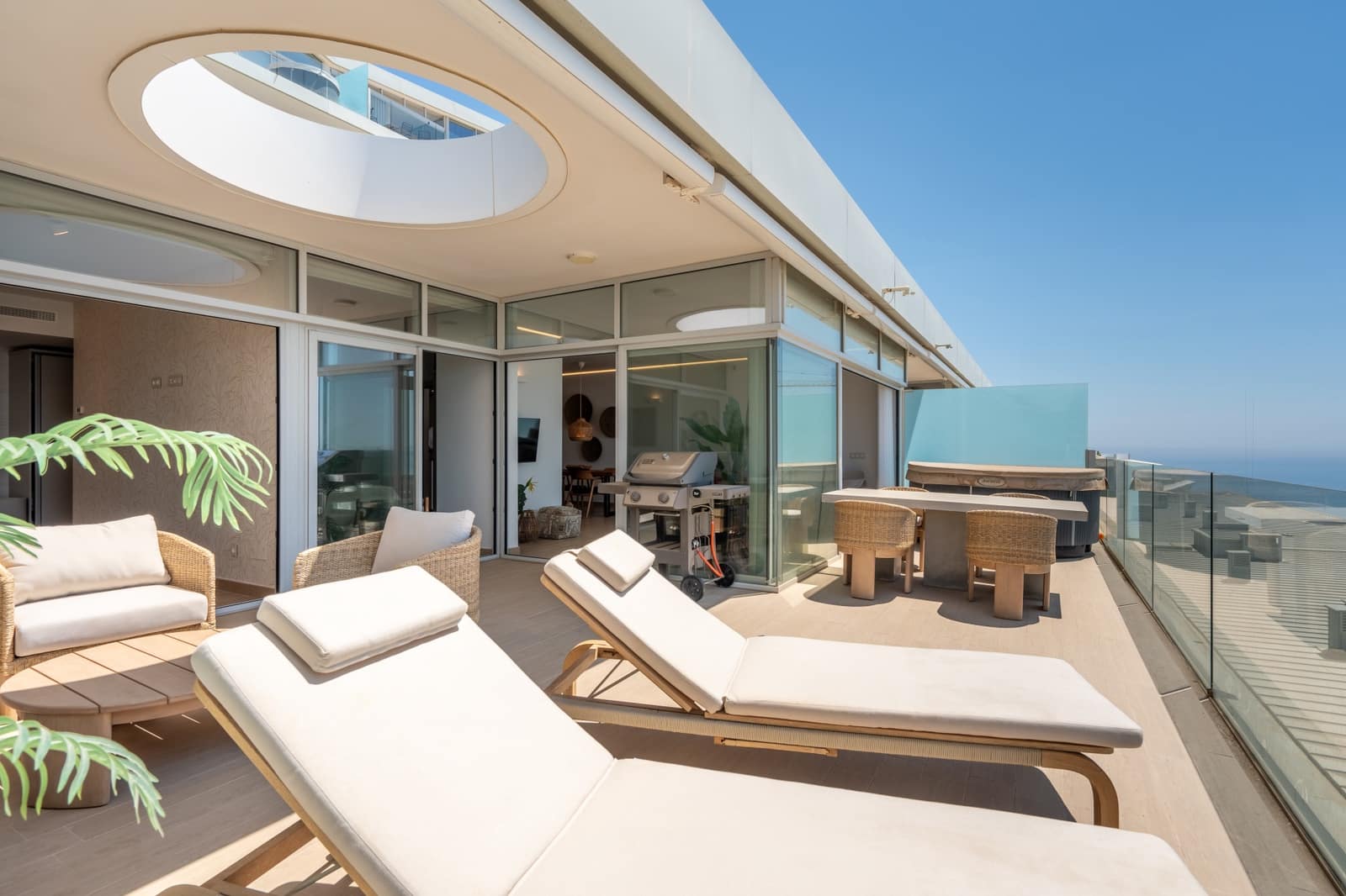 3 soverom Penthouse til salgs i Fuengirola med svømmebasseng garasje - € 1 149 000 (Ref: 9173336)