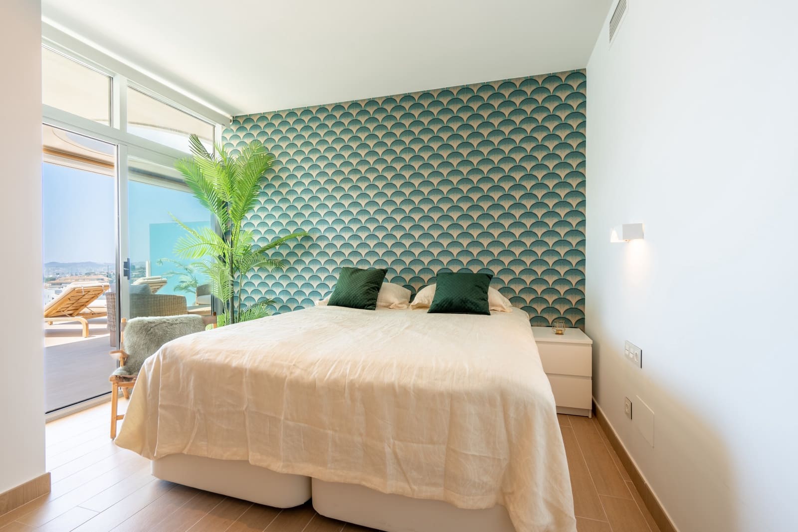 3 soverom Penthouse til salgs i Fuengirola med svømmebasseng garasje - € 1 149 000 (Ref: 9173336)