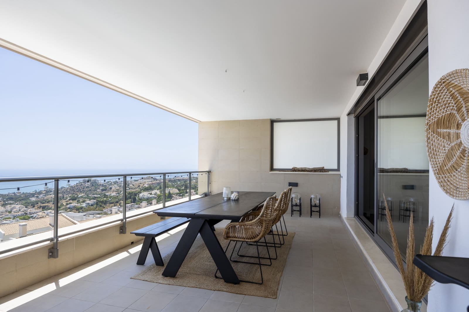 2 slaapkamer Appartement te koop in Benalmadena Costa - € 575.000 (Ref: 9190982)