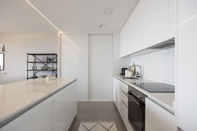 2 chambre Appartement à vendre à Benalmadena Costa, Benalmádena - 575 000 € (Ref: 9190982)