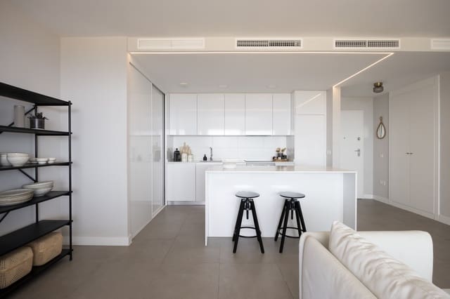 2 chambre Appartement à vendre à Benalmadena Costa, Benalmádena - 575 000 € (Ref: 9190982)