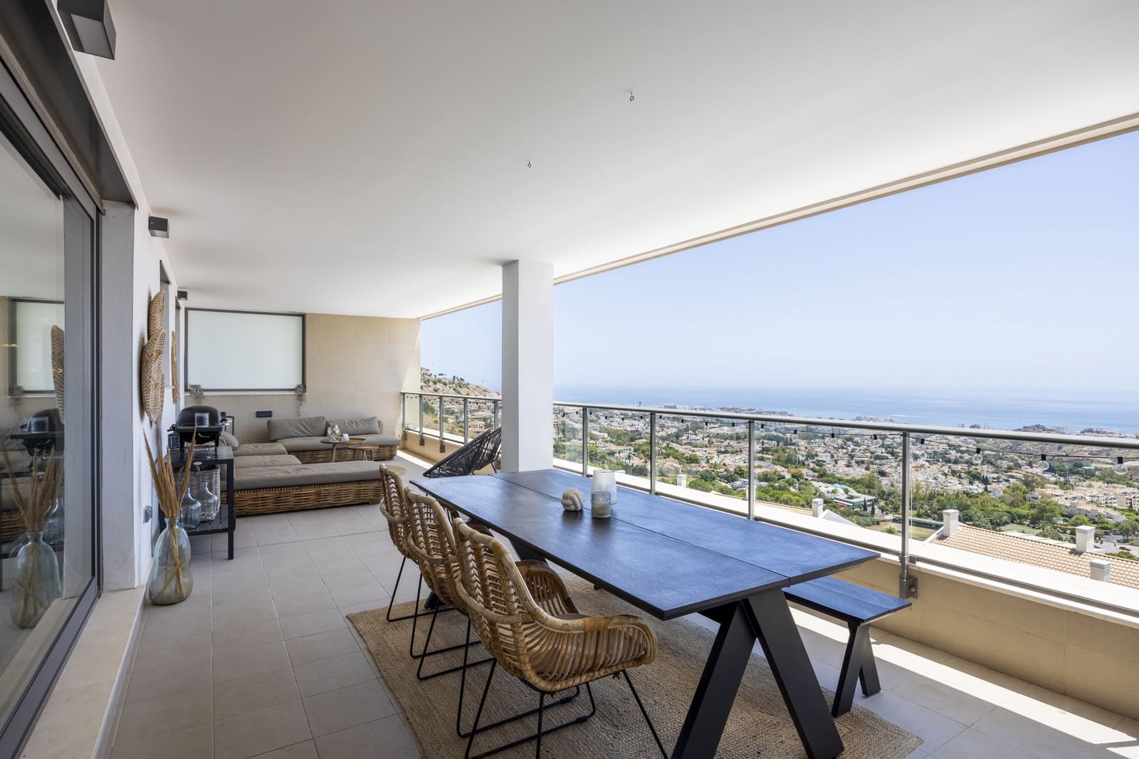 2 makuuhuone Huoneisto myytävänä paikassa Benalmadena Costa - 575 000 € (Ref: 9190982)