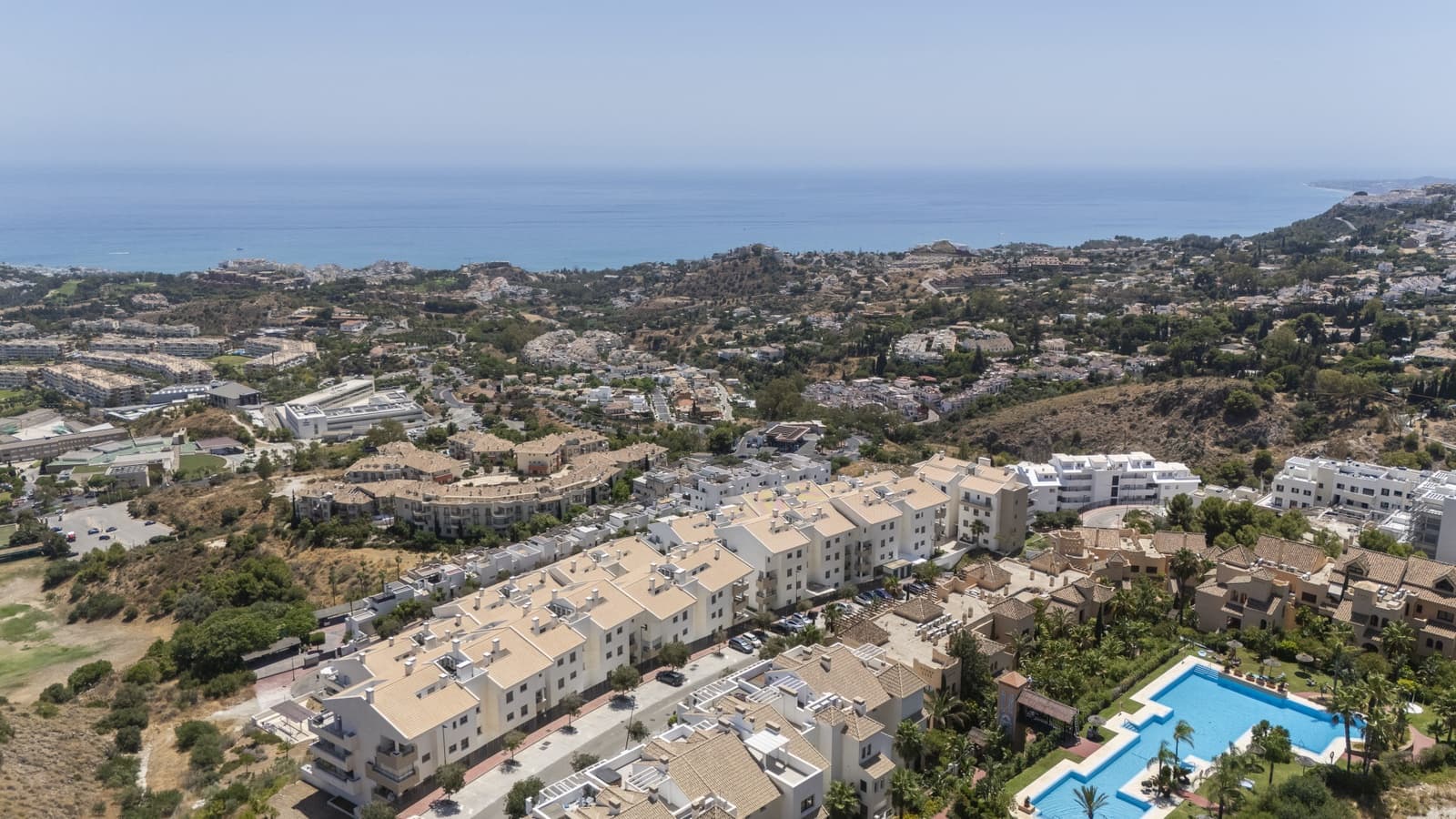 2 makuuhuone Huoneisto myytävänä paikassa Benalmadena Costa - 575 000 € (Ref: 9190982)