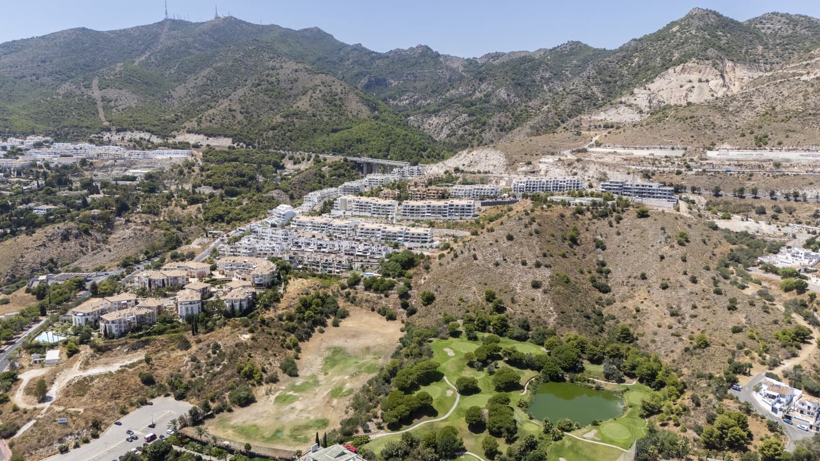 2 makuuhuone Huoneisto myytävänä paikassa Benalmadena Costa - 575 000 € (Ref: 9190982)