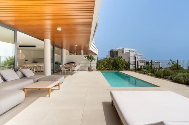 3 bedroom Apartment for sale in El Higuerón, Fuengirola with pool - € 995,000 (Ref: 9254873)