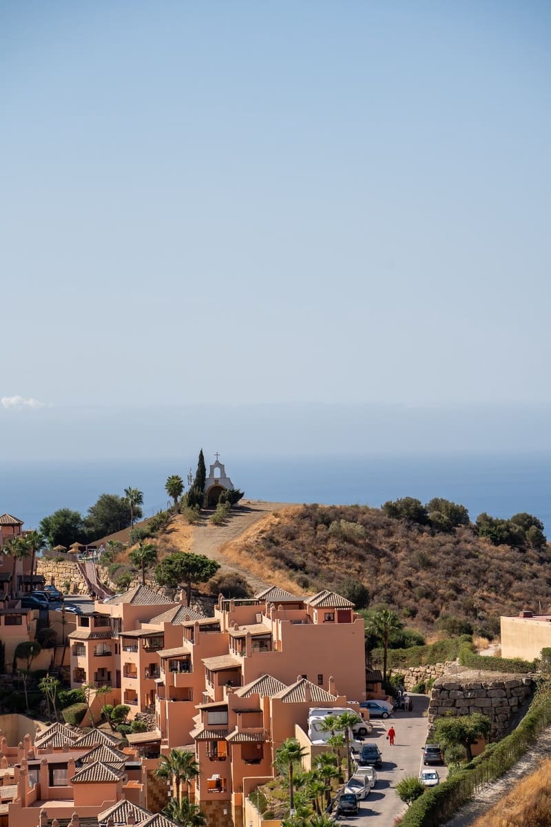 2 soverom Penthouse til salgs i Sitio de Calahonda med svømmebasseng garasje - € 525 000 (Ref: 9300886)