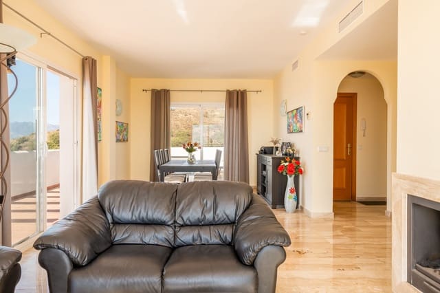 2 slaapkamer Penthouse te koop in Sitio de Calahonda, Mijas met zwembad garage - € 525.000 (Ref: 9300886)