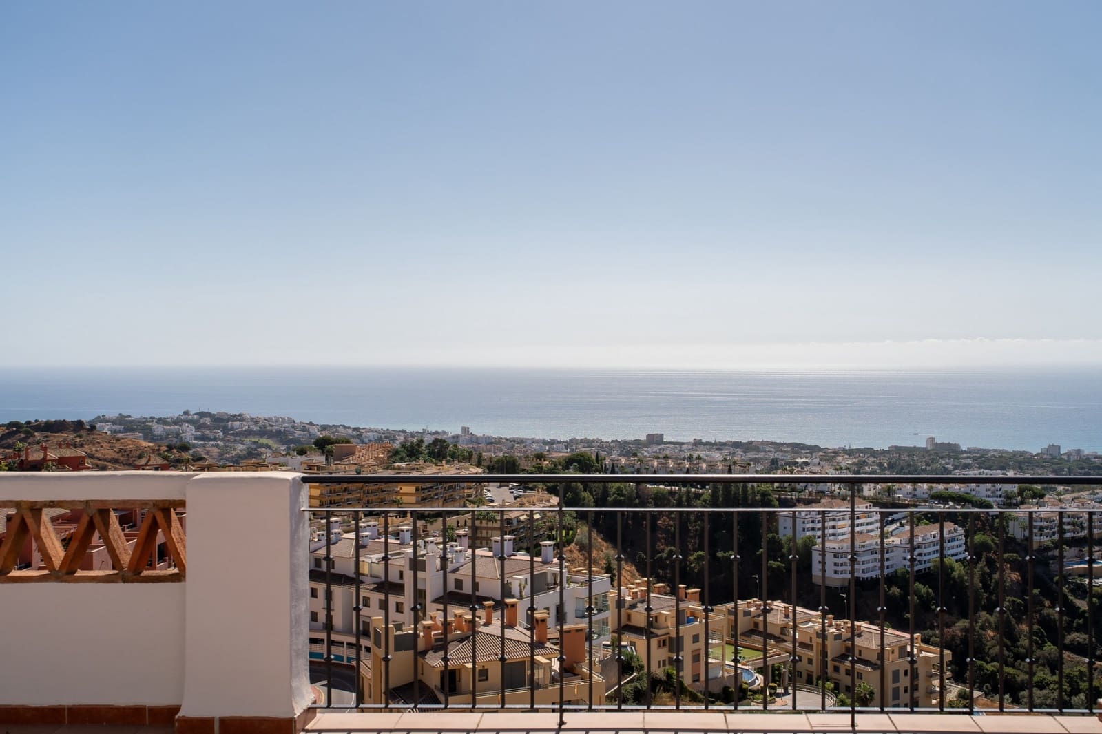 2 soverom Penthouse til salgs i Sitio de Calahonda med svømmebasseng garasje - € 525 000 (Ref: 9300886)