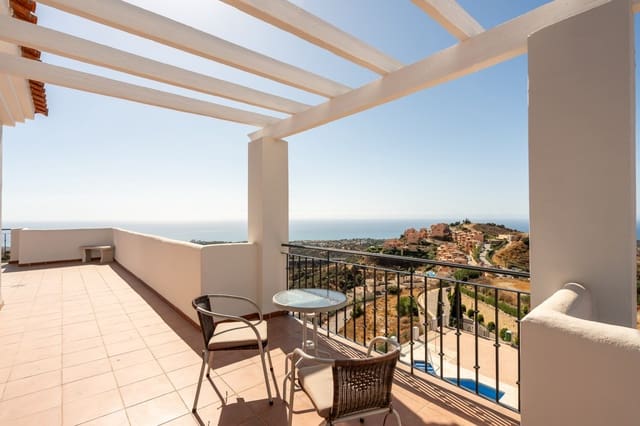 2 chambre Penthouse à vendre à Sitio de Calahonda, Mijas avec piscine garage - 525 000 € (Ref: 9300886)