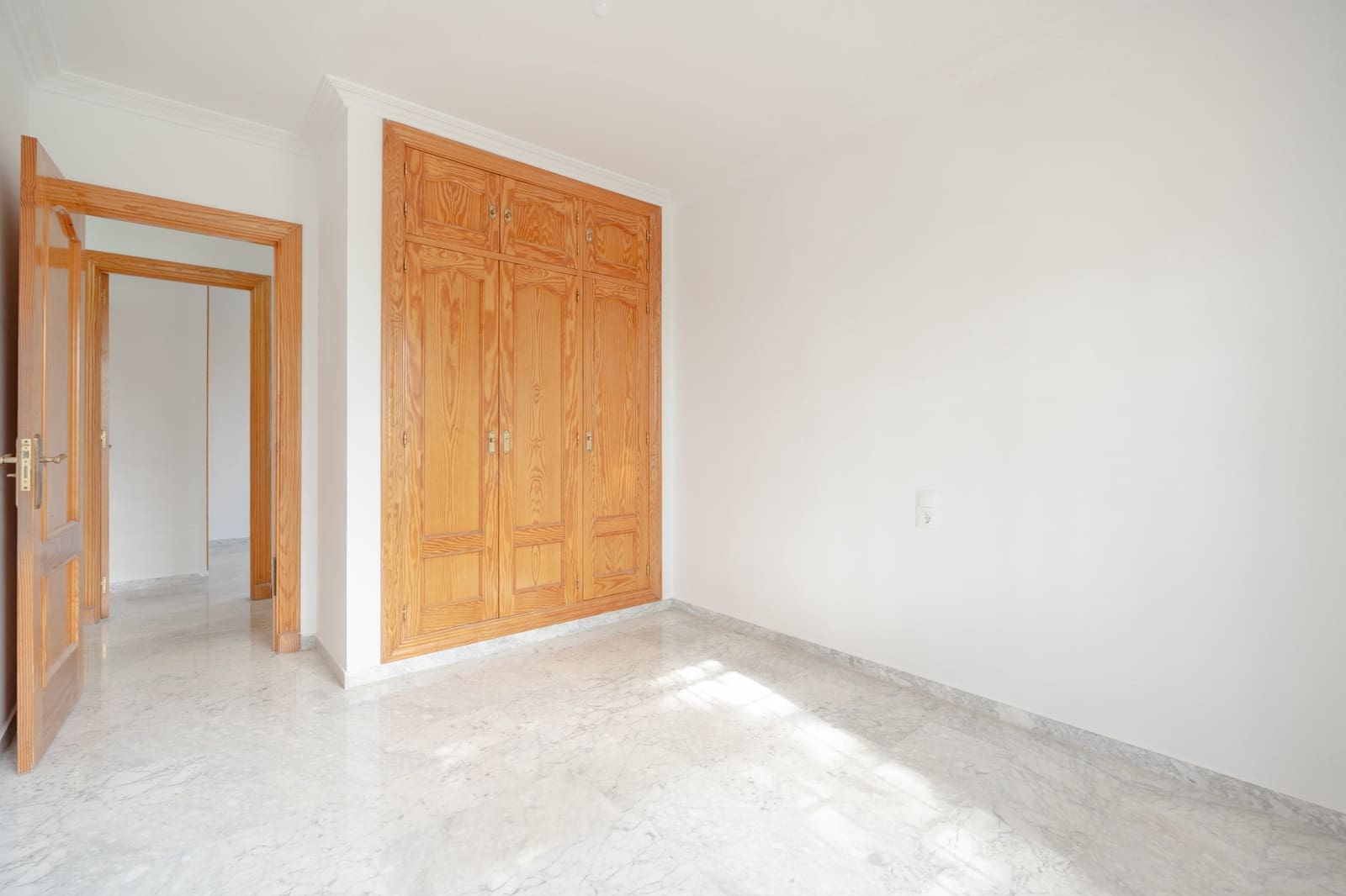 6 makuuhuone Huvila myytävänä paikassa Cerro del Aguila mukana uima-altaan 
autotalli - 965 000 € (Ref: 9303276)