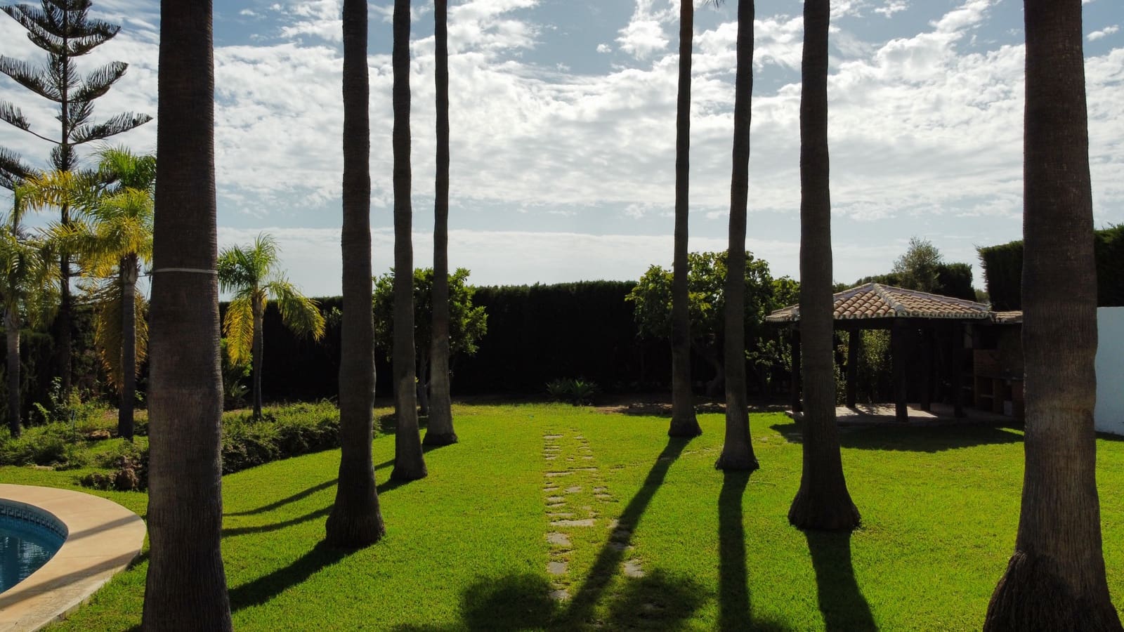 6 makuuhuone Huvila myytävänä paikassa Cerro del Aguila mukana uima-altaan 
autotalli - 965 000 € (Ref: 9303276)