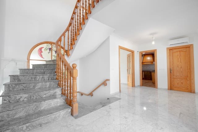 6 soverom Villa til salgs i Cerro del Aguila, Mijas med svømmebasseng garasje - € 895 000 (Ref: 9303276)