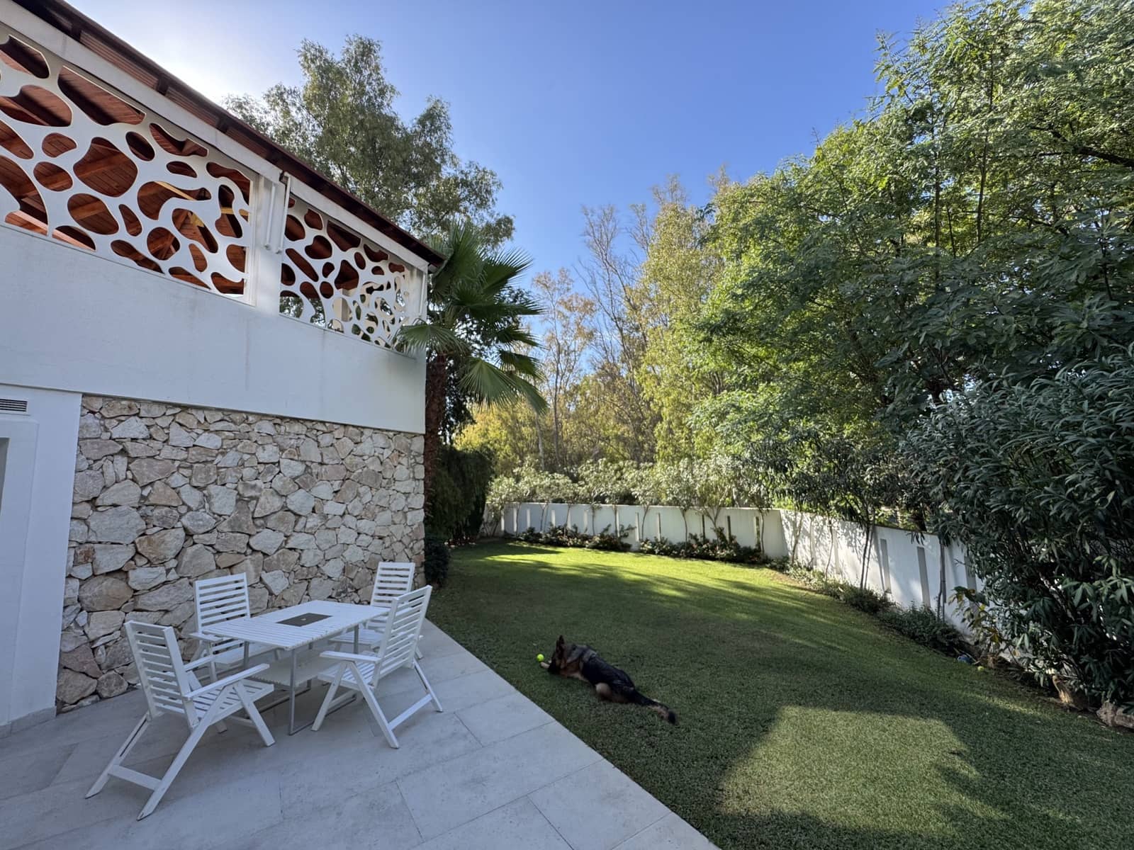 4 sypialnia Willa na sprzedaż w Benahavis z basenem - 3 195 000 € (Ref: 9362264)