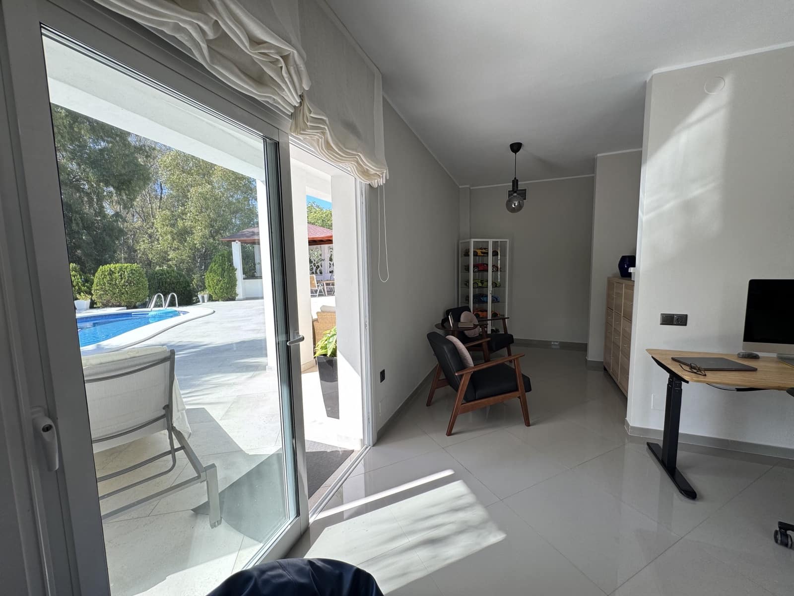 4 sypialnia Willa na sprzedaż w Benahavis z basenem - 3 195 000 € (Ref: 9362264)