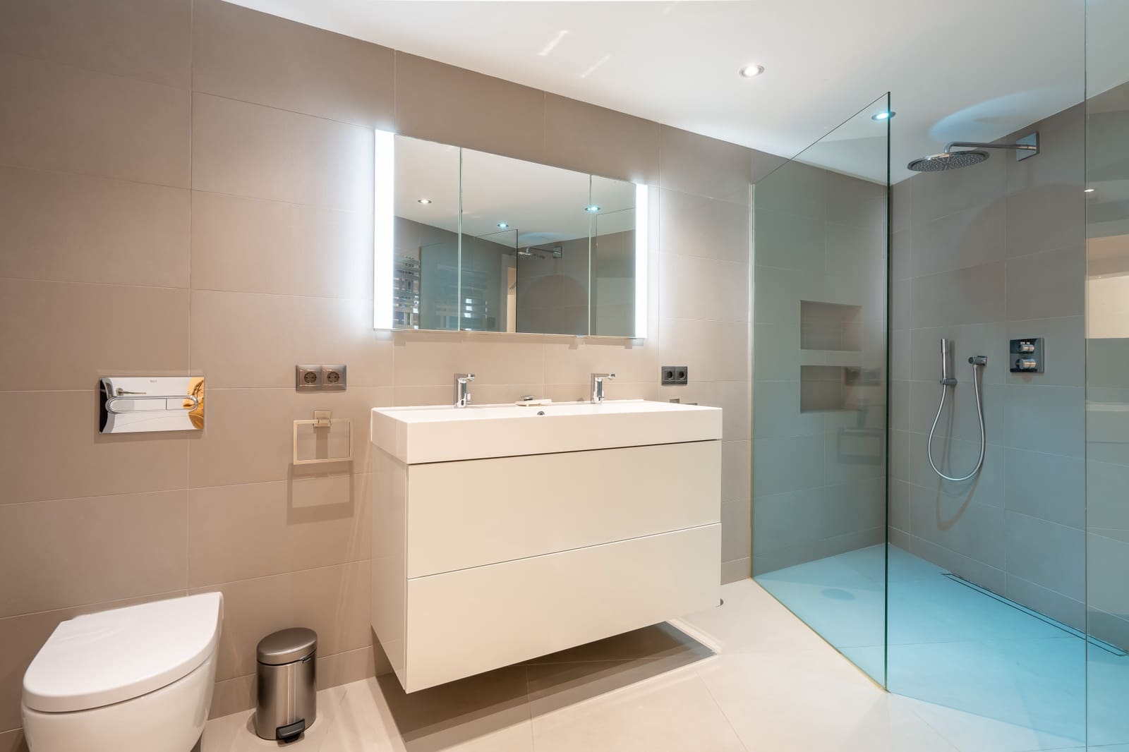 Chalet de 4 habitaciones en Benahavís en venta con piscina - 3.195.000 € (Ref: 9362264)