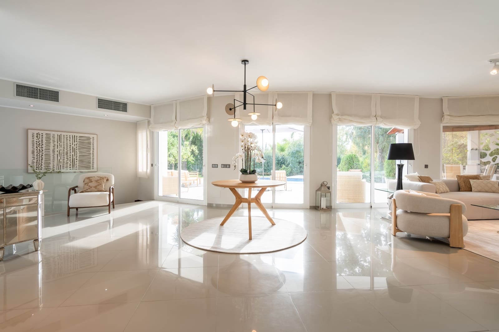 Chalet de 4 habitaciones en Benahavís en venta con piscina - 3.195.000 € (Ref: 9362264)