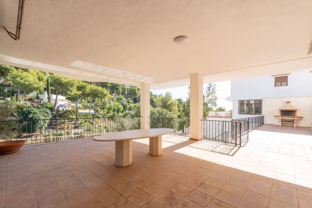 4 soverom Villa til salgs i Mijas med svømmebasseng garasje - € 1 050 000 (Ref: 9415650)