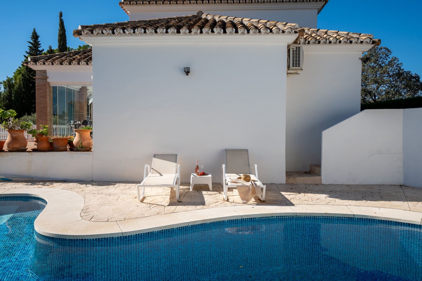 5 bedroom Villa for sale in Mijas with pool garage - € 1,299,000 (Ref: 9426984)
