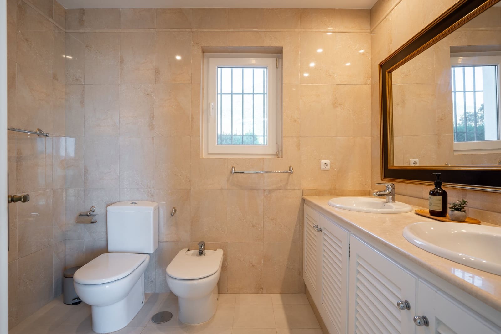 5 chambre Villa/Maison à vendre à Mijas avec piscine garage - 1 299 000 € (Ref: 9426984)