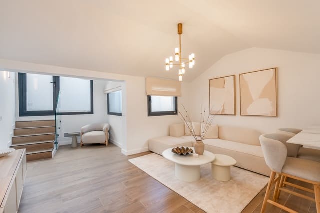 2 soveværelse Byhus til salg i Mijas pueblo, Mijas - € 469.000 (Ref: 9448933)