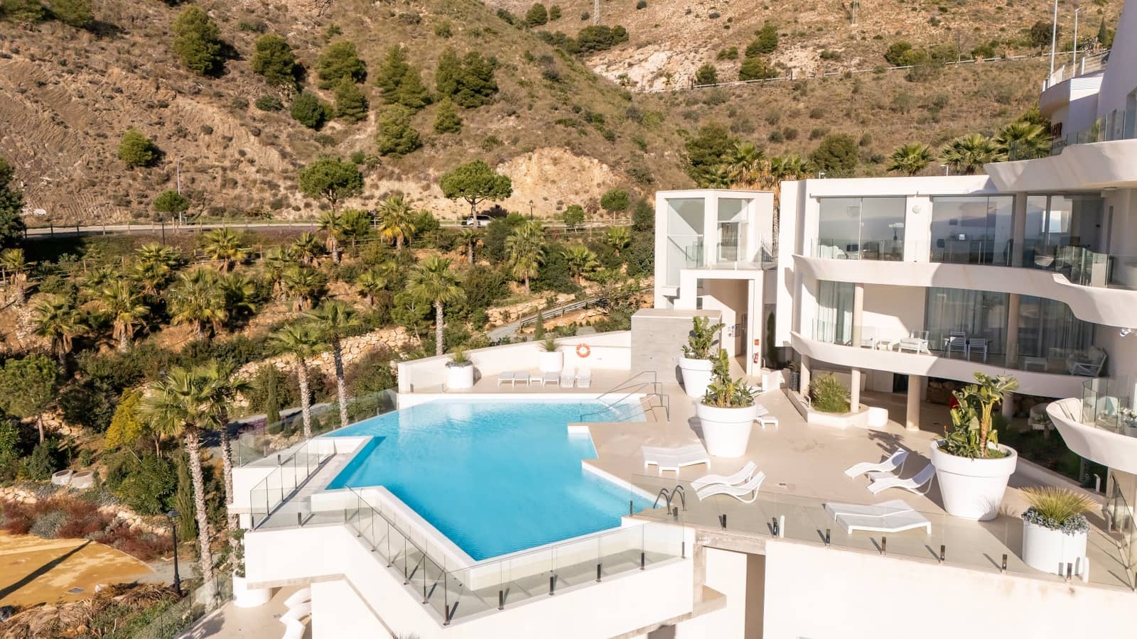 3 soveværelse Penthouse til salg i Benalmadena med swimmingpool garage - € 1.195.000 (Ref: 9448934)