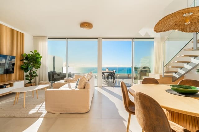 3 slaapkamer Penthouse te koop in Benalmádena pueblo, Benalmádena met zwembad garage - € 1.195.000 (Ref: 9448934)