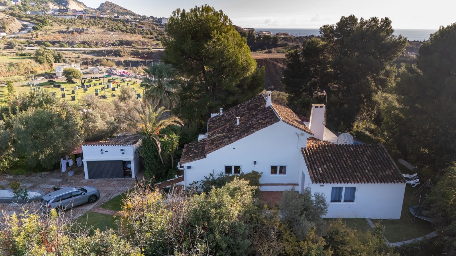 Finca/Casa Rural de 4 habitaciones en Fuengirola en venta con piscina garaje - 2.095.000 € (Ref: 9524085)