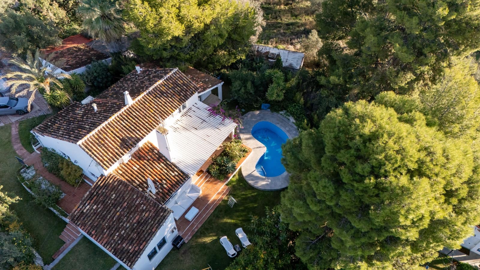 Finca/Casa Rural de 4 habitaciones en Fuengirola en venta con piscina garaje - 2.095.000 € (Ref: 9524085)