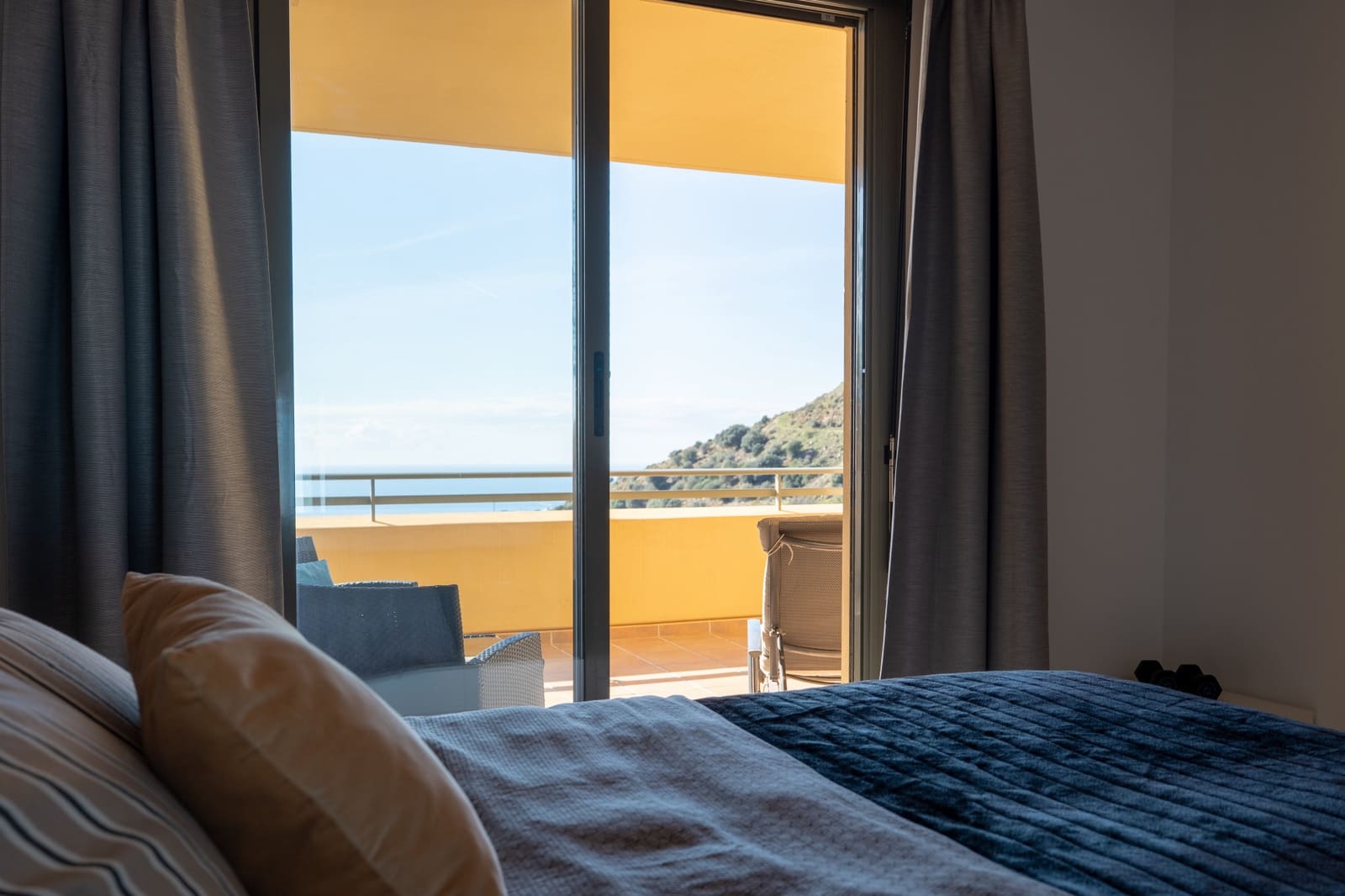 2 Zimmer Apartment zu verkaufen in Sitio de Calahonda mit Pool Garage - 425.000 € (Ref: 9533449)