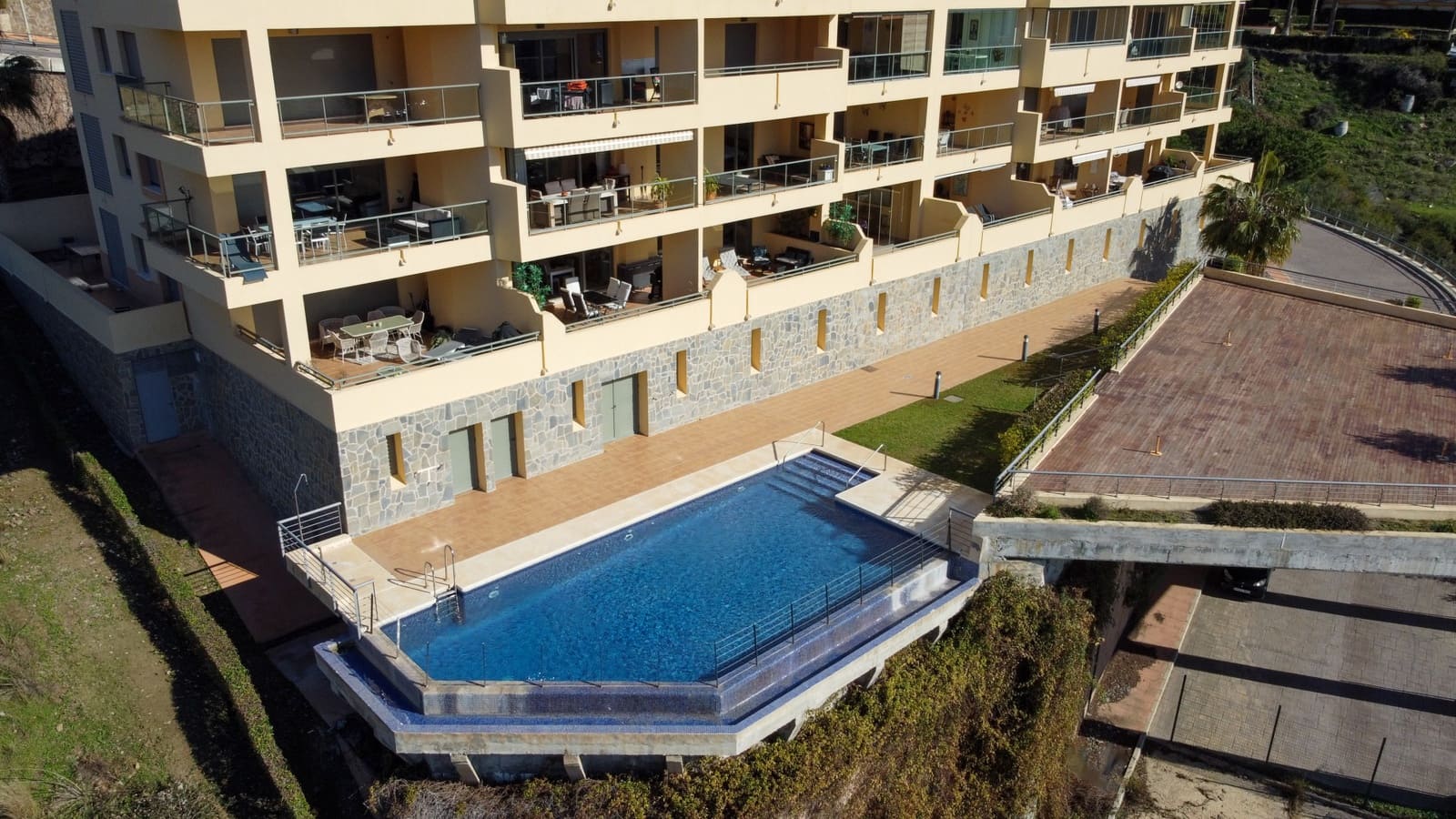 2 Zimmer Apartment zu verkaufen in Sitio de Calahonda mit Pool Garage - 425.000 € (Ref: 9533449)