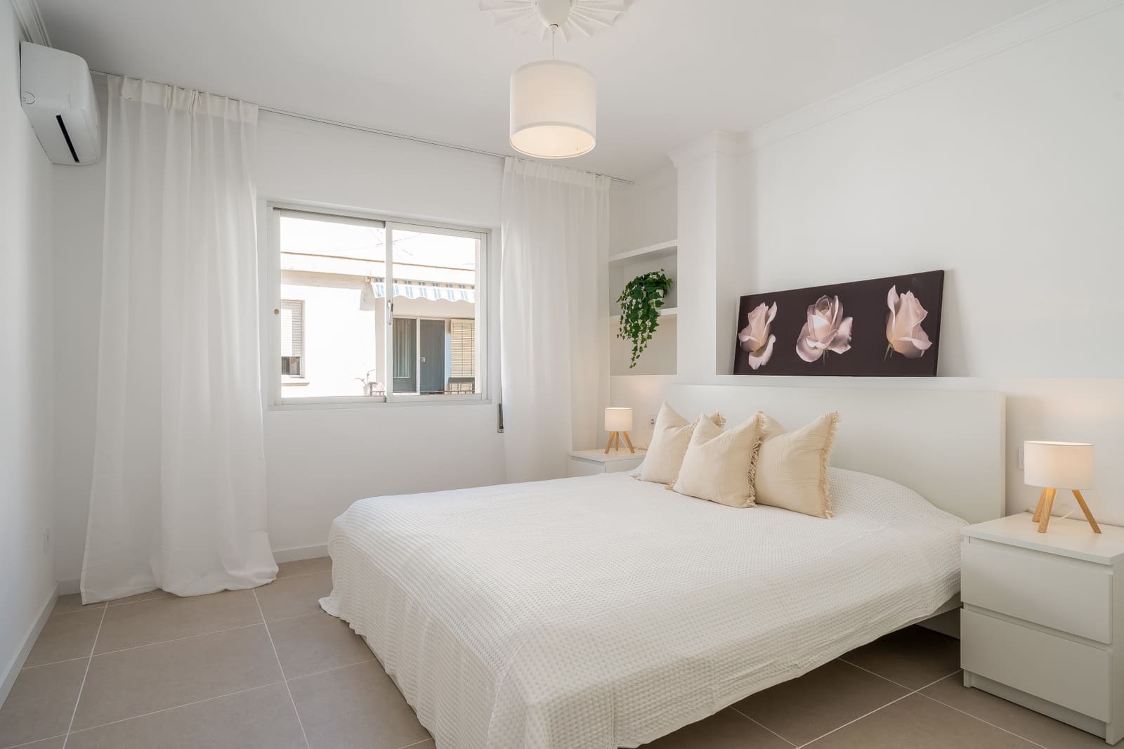 3 bedroom Apartment for sale in Estepona - € 449,000 (Ref: 9564934)