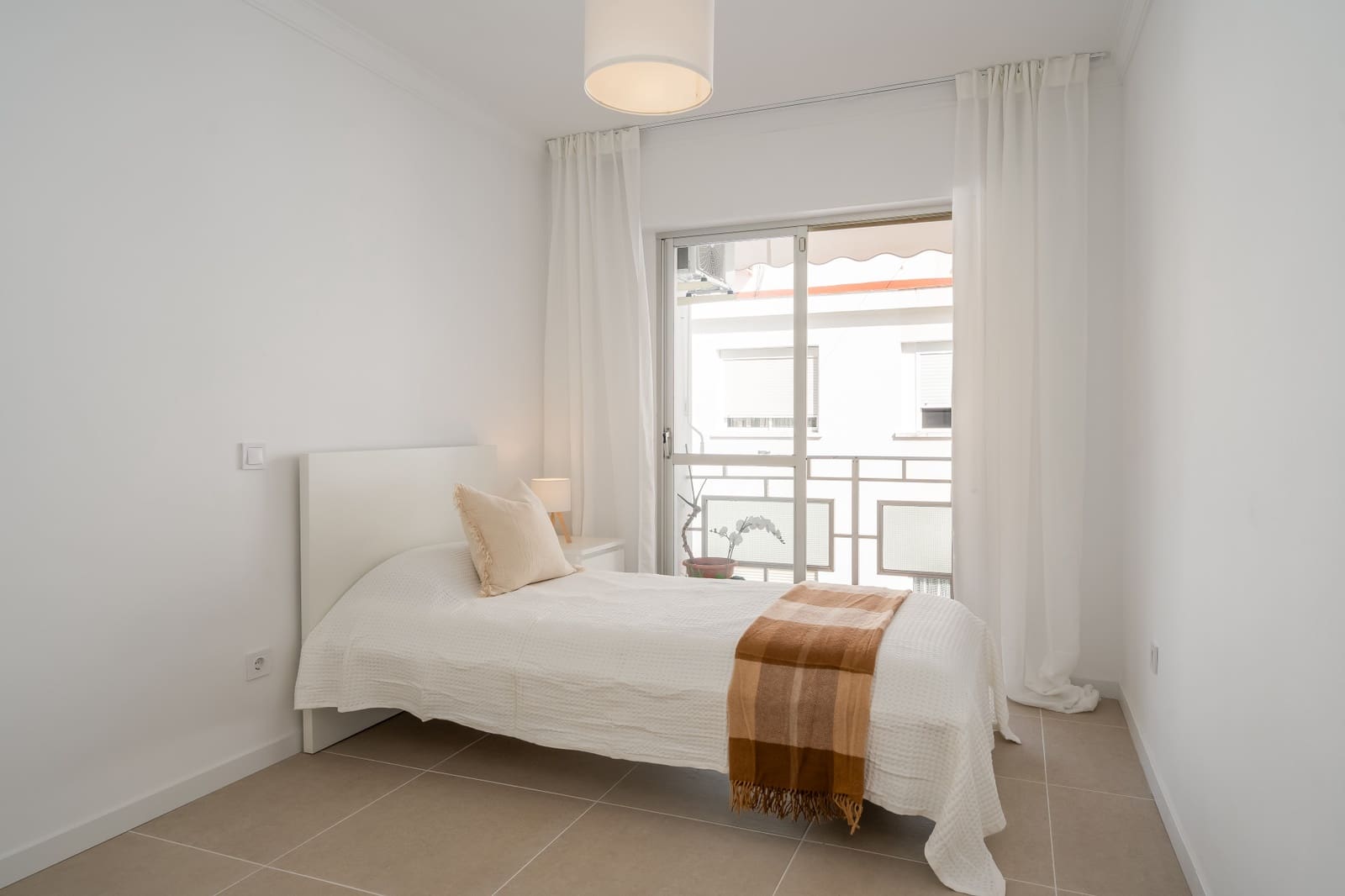 3 bedroom Apartment for sale in Estepona - € 449,000 (Ref: 9564934)