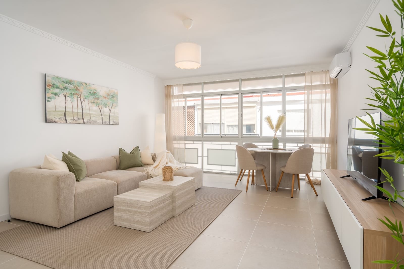 3 bedroom Apartment for sale in Estepona - € 449,000 (Ref: 9564934)